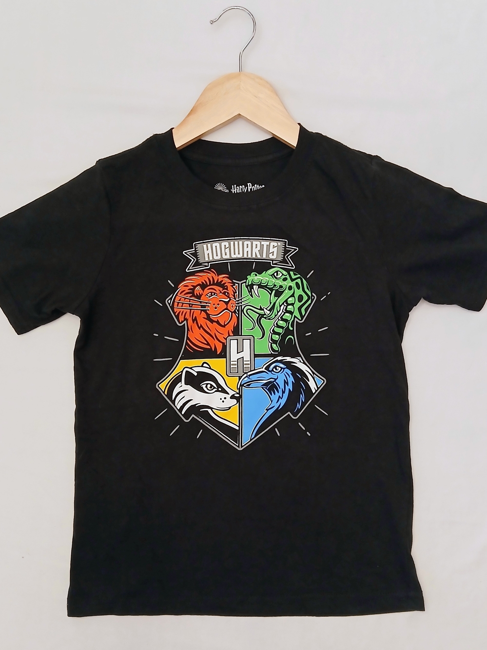 Harry Potter Boys Kids Size 7 Hogwarts Crest Graphic T-Shirt Black Vintage